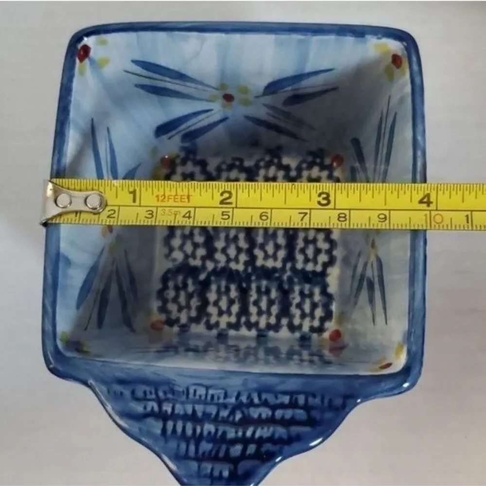 Temp-tations Ramekins Old World Ovenware Bakeware Cookware 10 oz Blue Lids